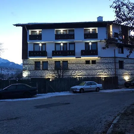 Villa Dolomiti &